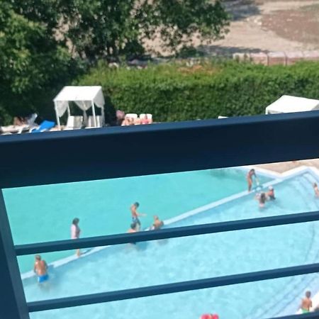 Modern 2 Bedroom Apartment In Top Location In Sunny Beach Just 150 Meters From Casino Platinum Εξωτερικό φωτογραφία