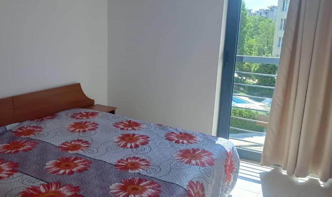 Modern 2 Bedroom Apartment In Top Location In Sunny Beach Just 150 Meters From Casino Platinum Εξωτερικό φωτογραφία