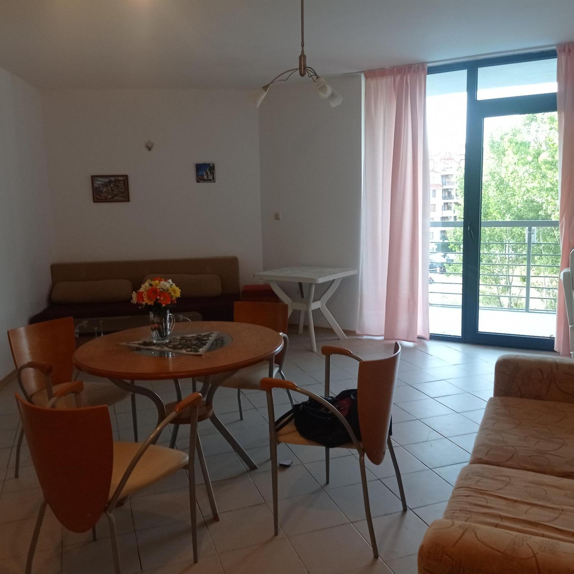 Modern 2 Bedroom Apartment In Top Location In Sunny Beach Just 150 Meters From Casino Platinum Εξωτερικό φωτογραφία