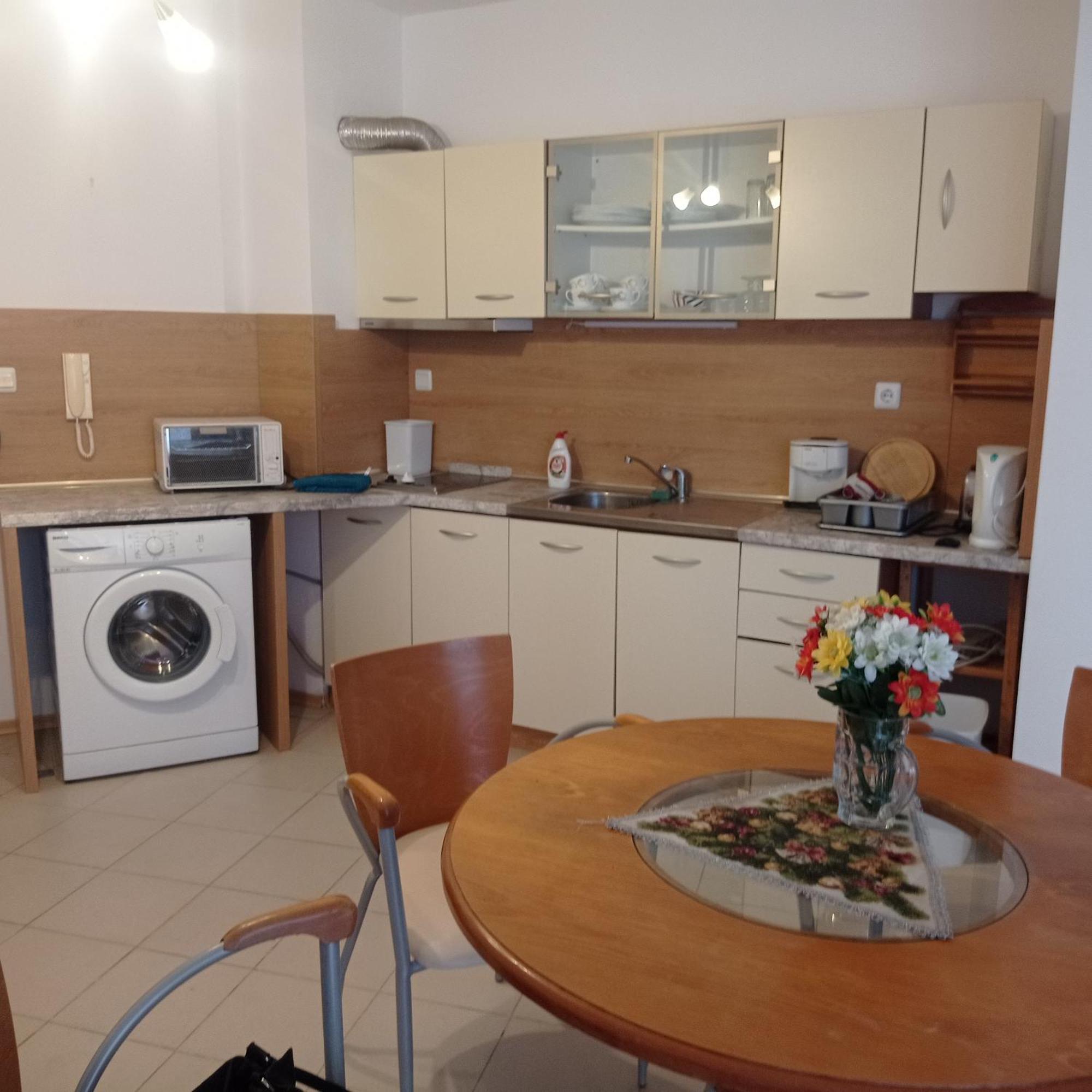Modern 2 Bedroom Apartment In Top Location In Sunny Beach Just 150 Meters From Casino Platinum Εξωτερικό φωτογραφία