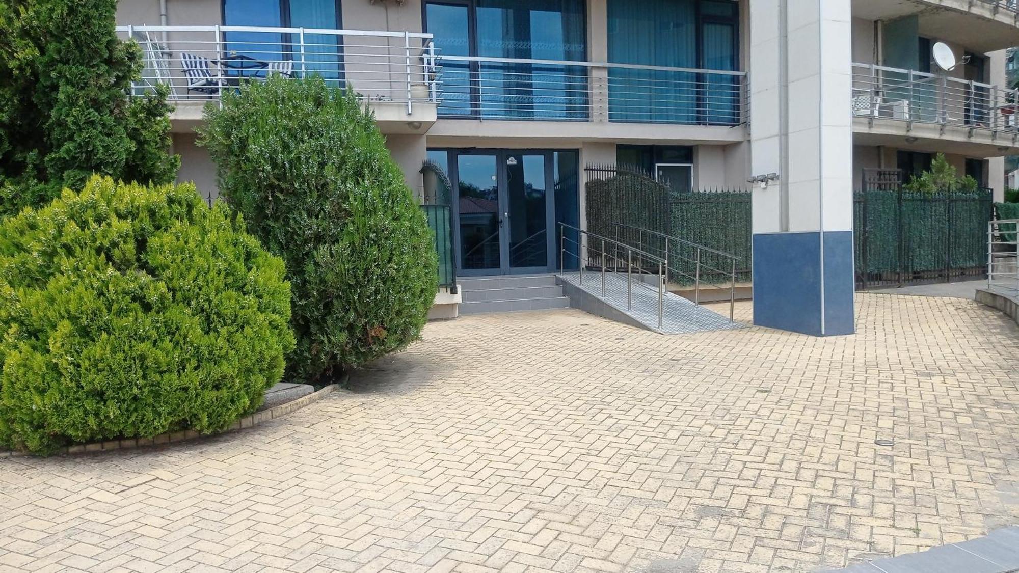 Modern 2 Bedroom Apartment In Top Location In Sunny Beach Just 150 Meters From Casino Platinum Εξωτερικό φωτογραφία